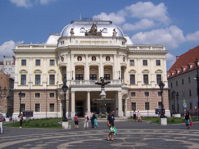 Братислава